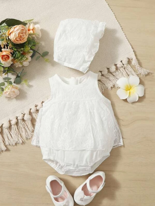 Newborn Contrast Lace Bodysuit Photography Prop With Hat Price($8.00)